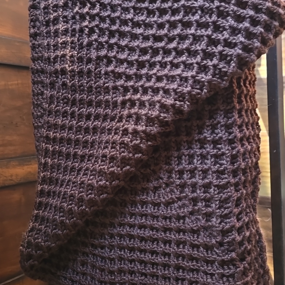 2X HOST PICK. NIP. 3'X3' Heavy Waffle Crocheted Lap Blanket - Picture 5 of 6